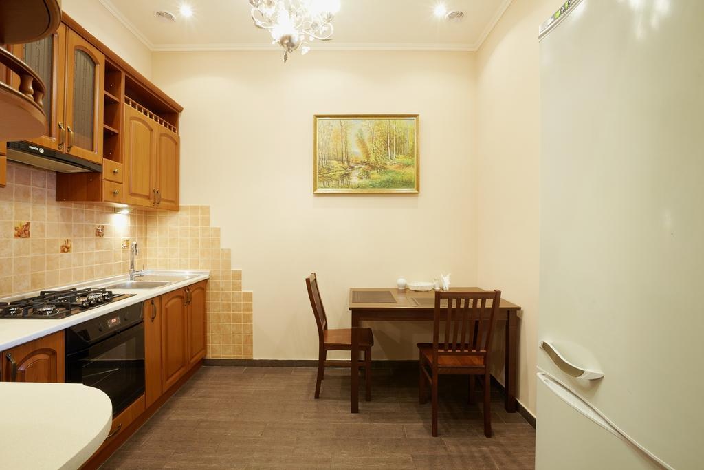 Asao-Apartments Walking Center Zone Lvov Pokoj fotografie
